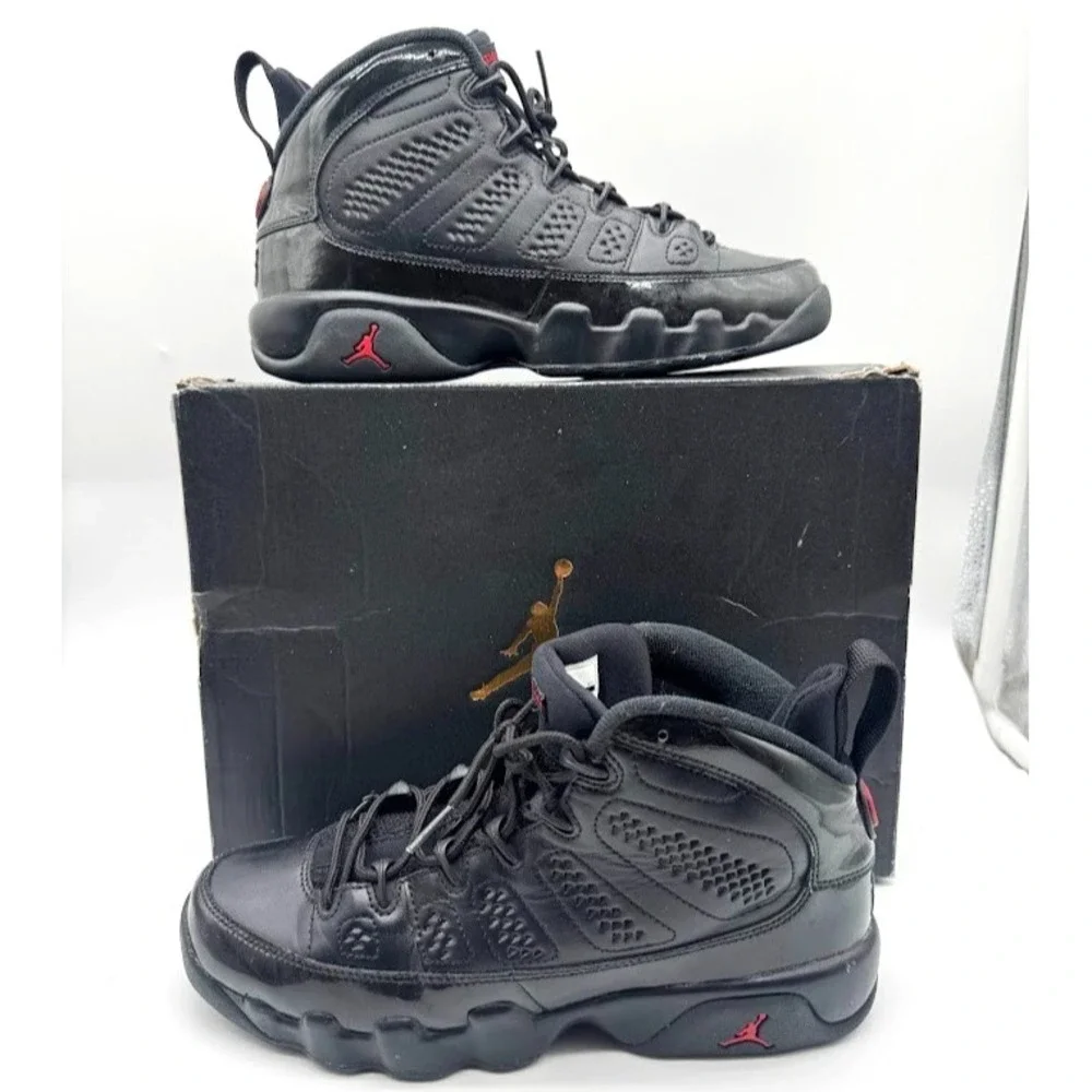 Nike Air Jordan 9 Retro BG Black Red 302359-014 Youth US 7Y EU 40 w/ Box